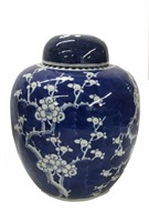CHINESE BLUE & WHITE GINGER JAR, 10" TALL