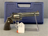 82. Colt Python .357 Mag, NIB, Blue Case,