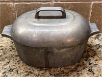 Small Vintage Wagner Aluminumware Roaster Pan