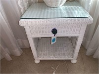 WHITE WICKER END TABLE