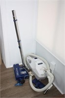 Miracle Mate Vacuum with Attachments, Not Tested