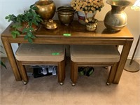 WOOD ACCENT/ SOFA/ ENTRY WAY WOOD TABLE