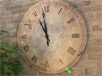 LARGE WALL CLOCK W RAISED PIECE EASY FIX
