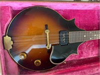 57 Gibson EM200 Solidbody Florentine Mandoline