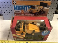 8 wheel mighty mover