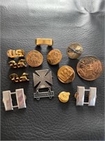 Military Pins & Badges