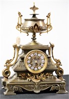 FRENCH BRONSE CLOCK WITH URN TOP