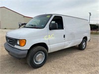 *2006 Ford E250 Van