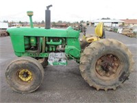 JD 3020 Tractor