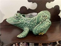 McCoy Frog Planter