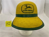 Ladies John Deere straw hat. Yellow & green