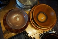 (13) Misc. Styles of Wood & Plastic Bowls