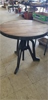 INDUSTRIAL WOOD & IRON ADJ. TABLE 31 IN. DIA.