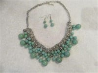 TURQUOISE BEADS AND RHINESTONE NECKLACE AND