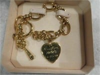 JUICY COUTURE TOGGLE CHARM BRACELET WITH BOX