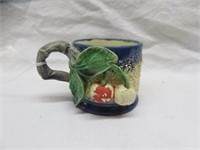 ANTIQUE MAJOLICA CUP WITH FROG INSIDE 2.25"T