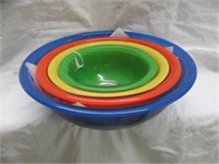 (4) PYREX PRIMARY COLOR MIXING BOWLS