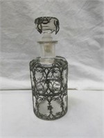 ORNATE FRENCH STYLE PERFUME BOTTLE 7"T - STOPPER