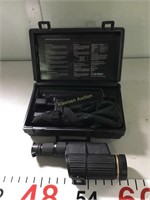 Leupold Variable Spotting Scope with Case