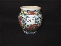 Delft Vase #777