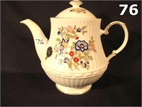 Royal Tara Irish Teapot