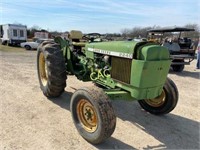 John Deere 2240 Tractor