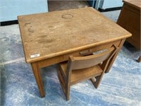 Oak Wood desk w/ chair.