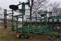 John Deere 27' Field Cultivator