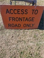 ACCES FRONTAGE ROAD ONLY