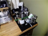 Stainless Espresso Items & To-Go Cups in Group