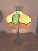 Arts & Crafts Tulip Slag Glass Shade Lamp