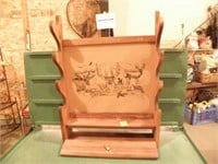 WOOD GUN RACK WITH DRAWER AND KEY