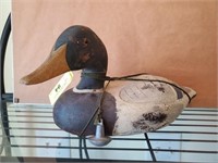 WOOD CARVED DUCK DECOY