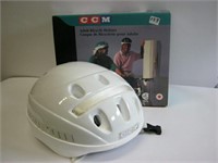 CCM Adult Bicycle Helmet (White)