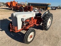 LL-FORD 600 TRACTOR