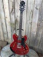Epiphone Dotch with Case