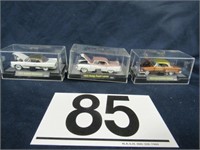 LOT OF (3) CASTLINE CARS IN CASES – MATCHBOX SIZES