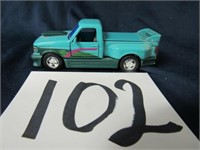 1996 FORD F150 TEAL ROAD CHAMPS 1:24 SCALE TRUCK