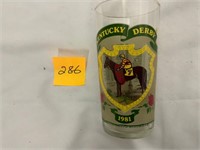 Kentucky Derby 1981 glass Churchill Downs