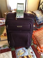 Lite Weight Swivel Suitcase