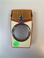 Vintage Transistor Beach Boy Radio "Working"