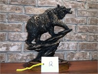 BEAUTIFUL BEAR SCULPTER