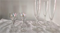 Set of four champagne flutes & 4 iridescent