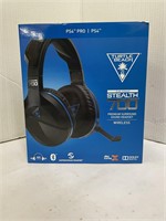PS4PRO Turtle Beach Premium Surround Sound Headset