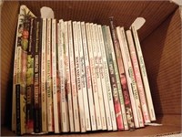BOX OF BETTER HOMES & GARDEN BOOKS, COOKBOOKS