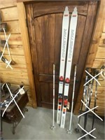 Dynastar Omesoft Snow Skis w/poles