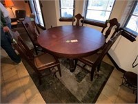 Circular Dining Table w/6 chairs 54" dia