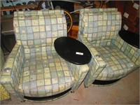 Set of office chairs