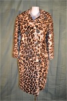 Ladies fine vintage leopard(?) long coat