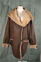 Ladies Jekel Paris shearling coat